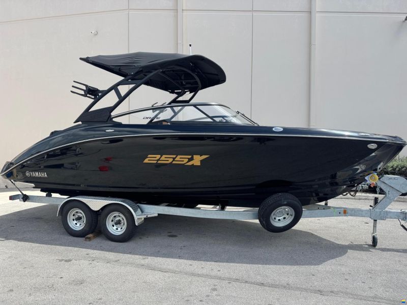 Yamaha 255XD