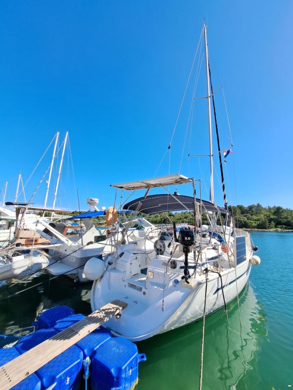 Bavaria 36