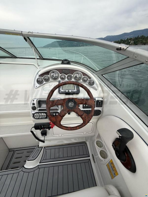 Crownline 270 CR