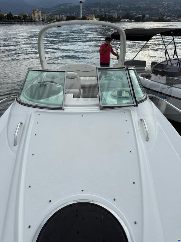Crownline 270 CR