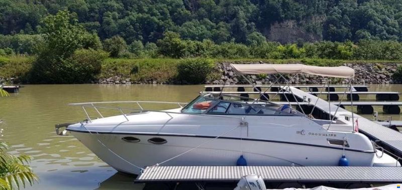Crownline 242 CR