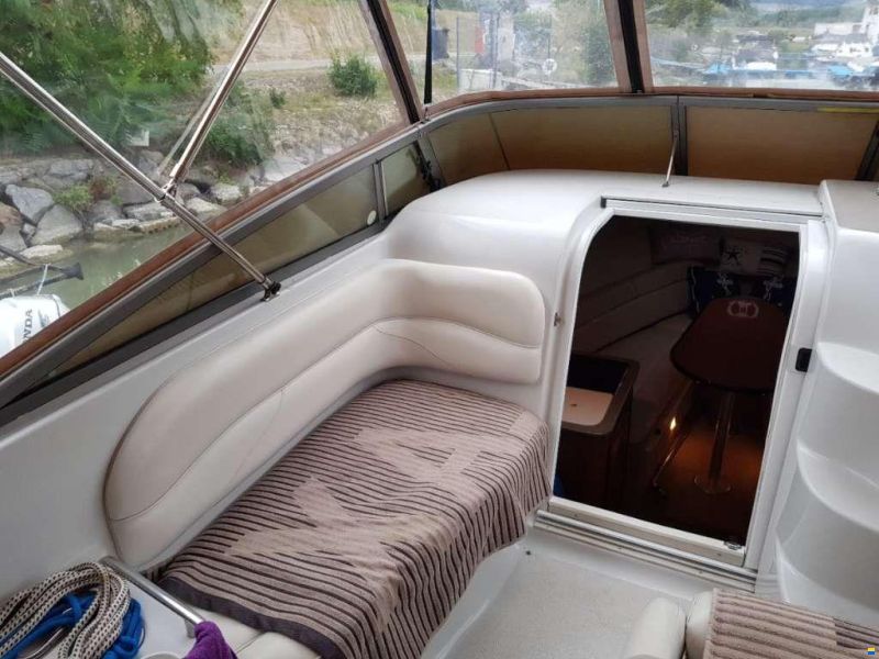 Crownline 242 CR