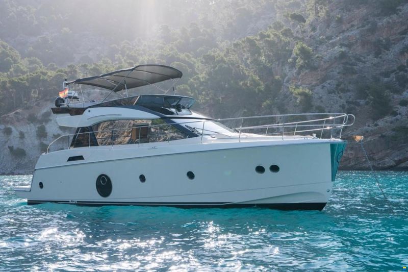 Monte Carlo Yachts 5