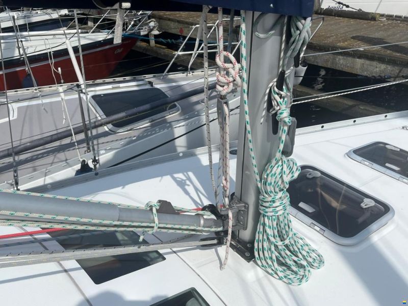 Beneteau Oceanis 323 Clipper