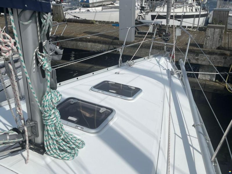 Beneteau Oceanis 323 Clipper