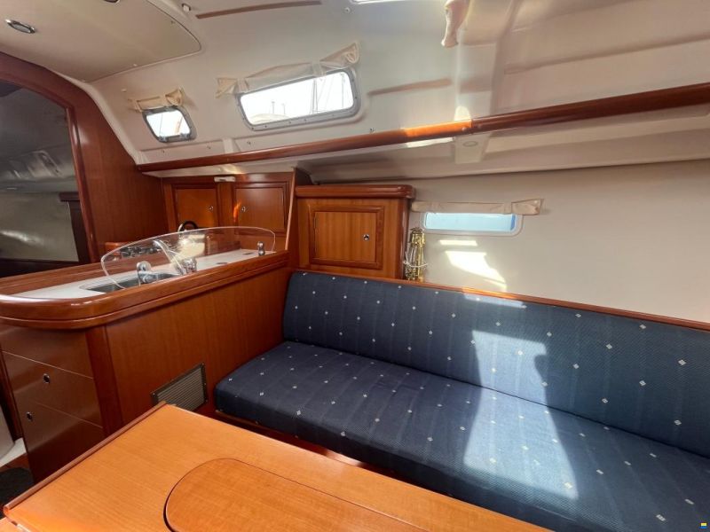 Beneteau Oceanis 323 Clipper