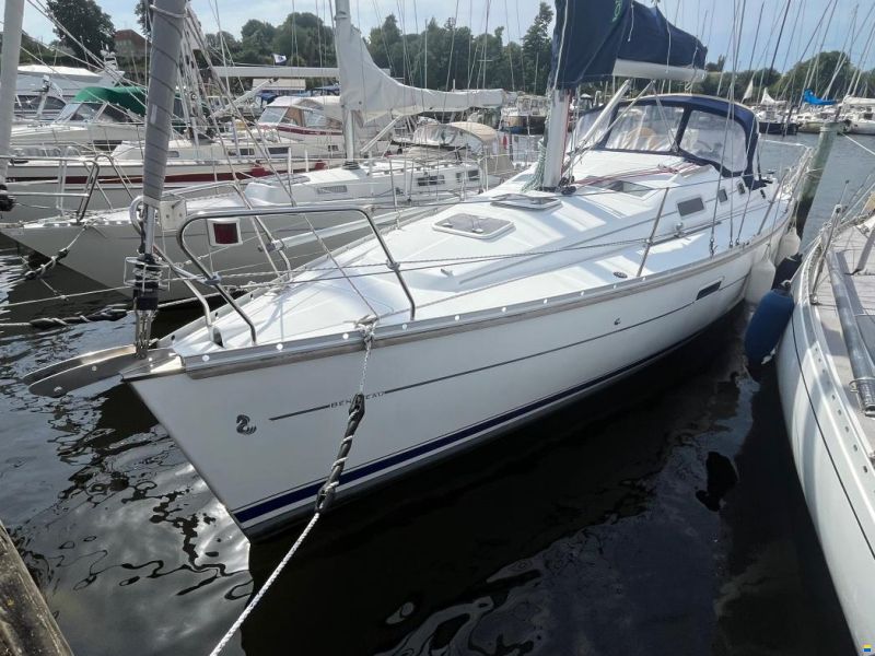 Beneteau Oceanis 323 Clipper