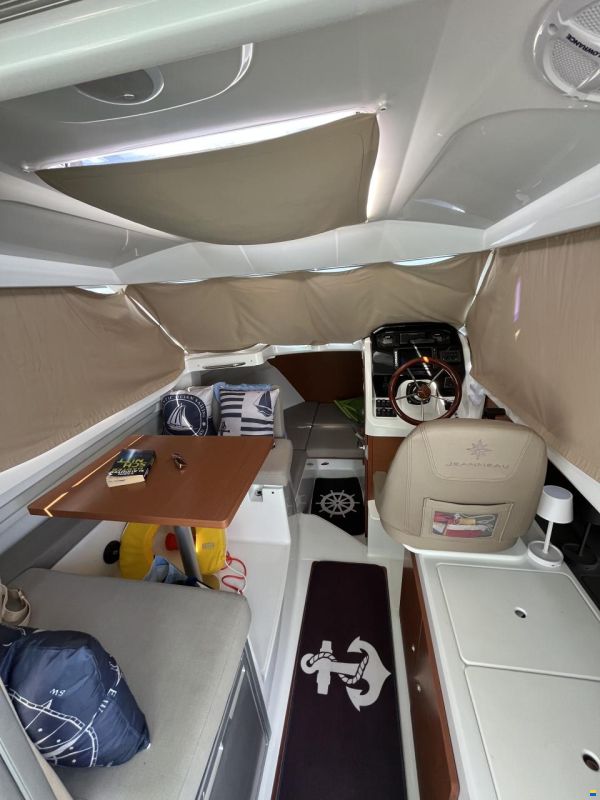 Jeanneau Merry Fisher 695 HB