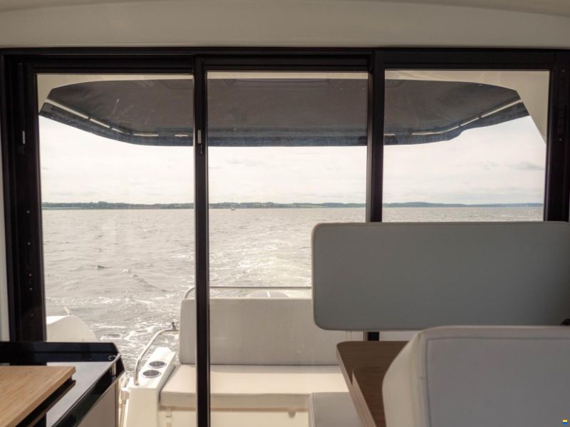 Beneteau Antares 9