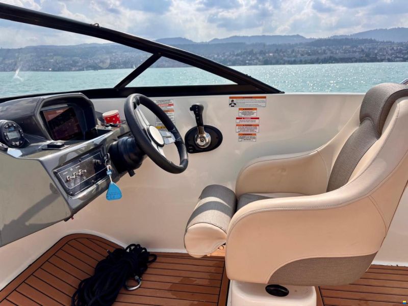 Bayliner VR5