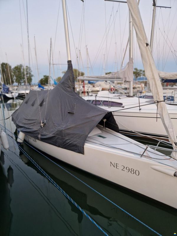 Schuchter Esse 850 Daysailer