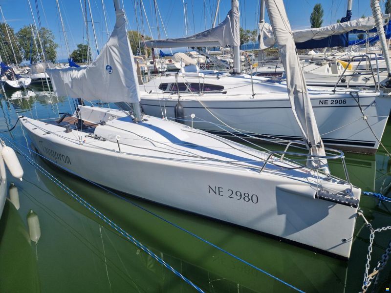 Schuchter Esse 850 Daysailer
