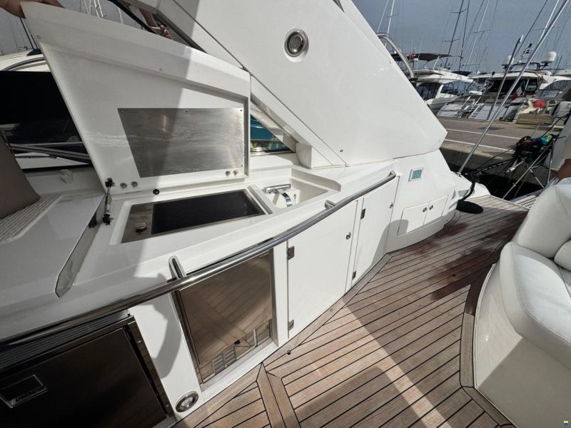 Sunseeker Portofino 53