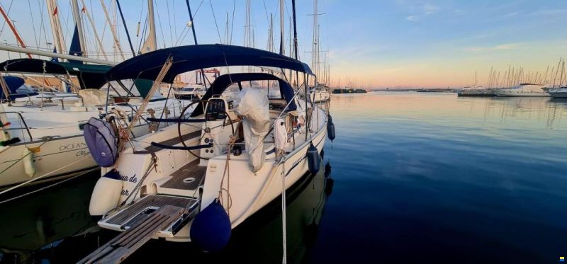 Bavaria 38