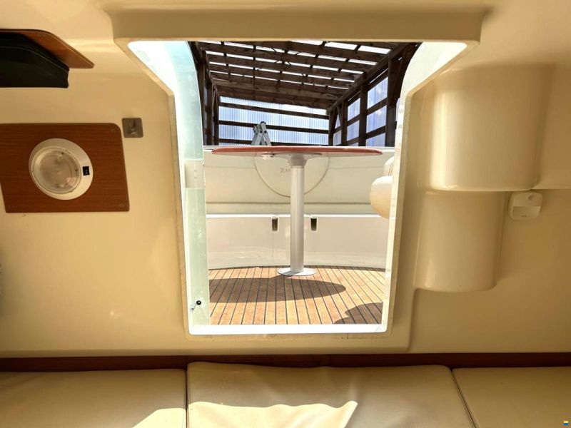 Jeanneau Runabout 755