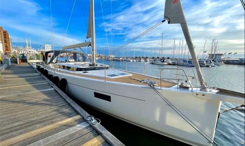 Bavaria C 57