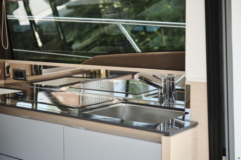 Prestige 460 S