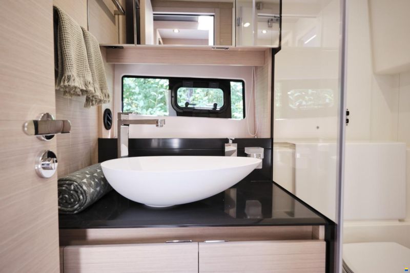 Prestige 460 S