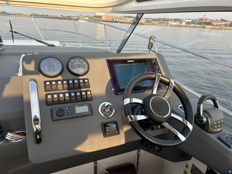 Marex 310 Sun Cruiser