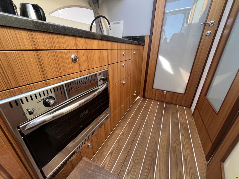 Marex 310 Sun Cruiser