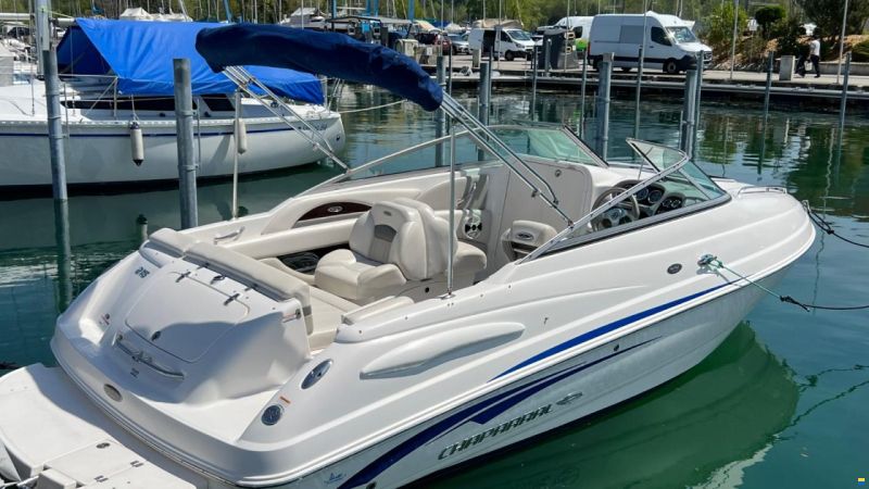 Chaparral 215ssi