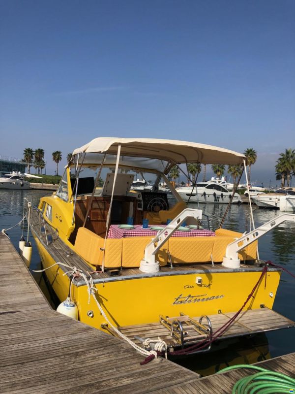 Chris Craft Catalina 28