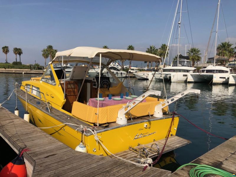 Chris Craft Catalina 28