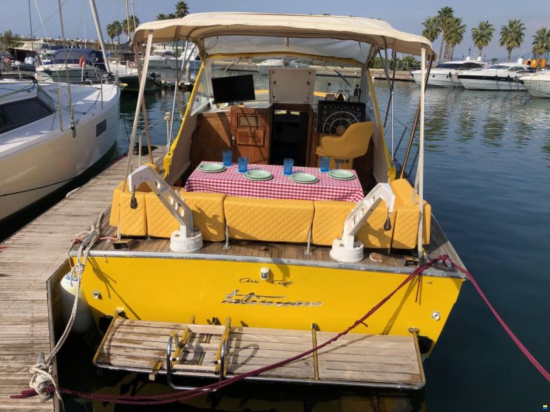 Chris Craft Catalina 28