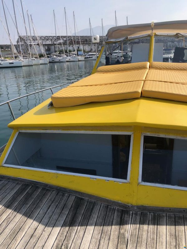 Chris Craft Catalina 28