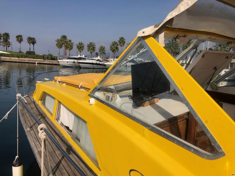 Chris Craft Catalina 28