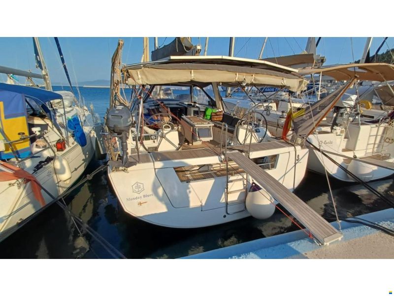 Beneteau Oceanis 48