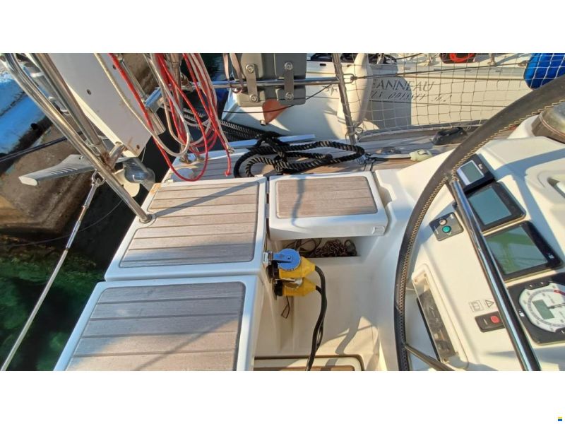 Beneteau Oceanis 48
