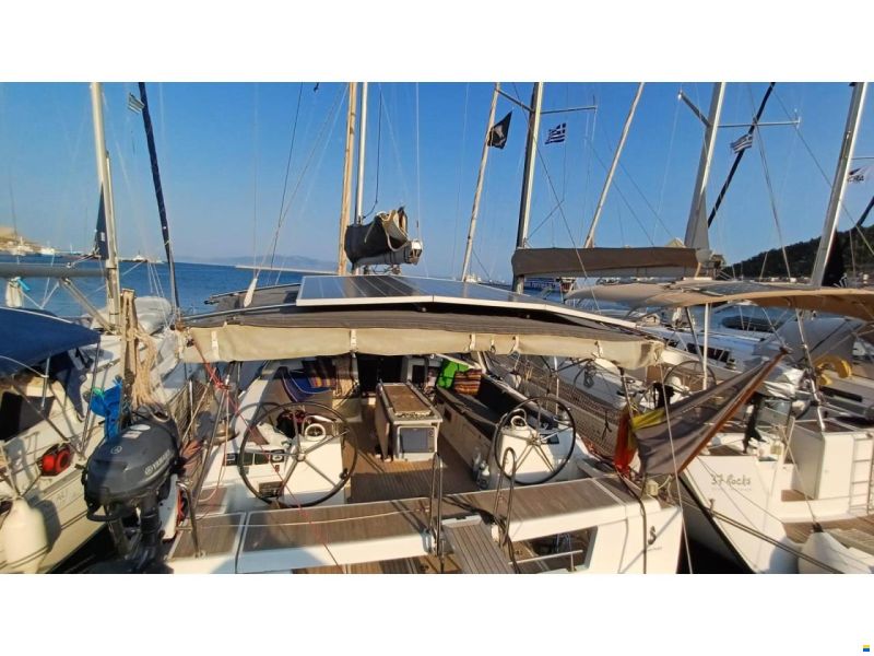 Beneteau Oceanis 48
