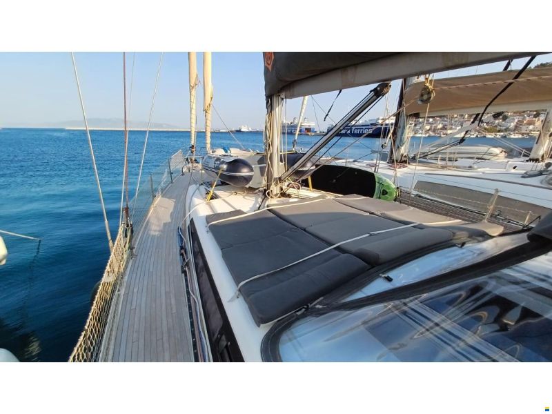 Beneteau Oceanis 48