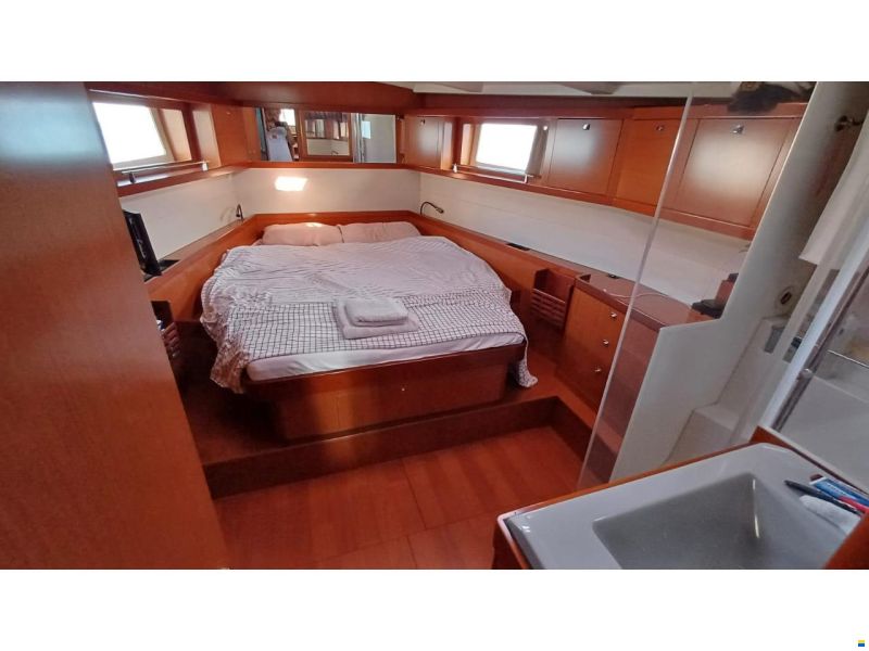 Beneteau Oceanis 48