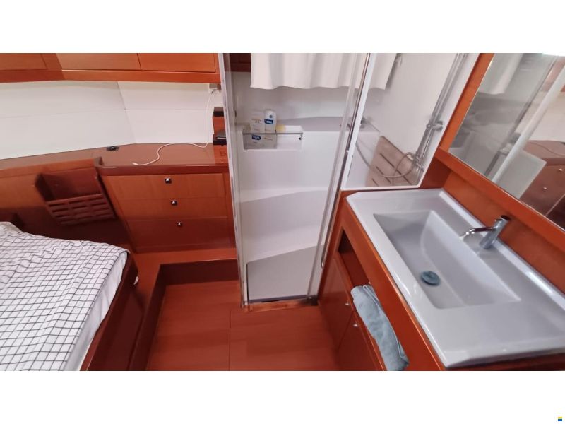 Beneteau Oceanis 48