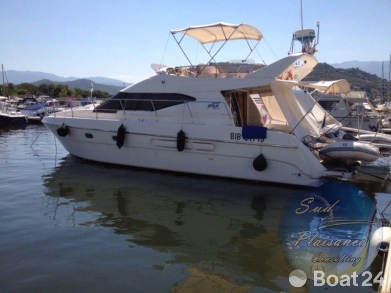 Azimut 40 FLY