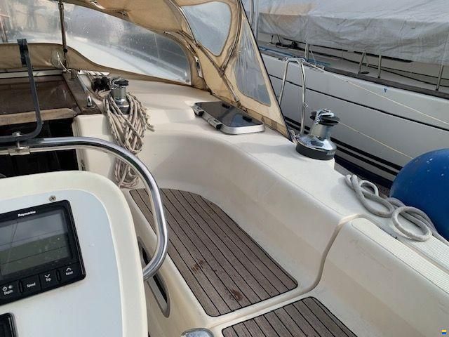 Bavaria 42