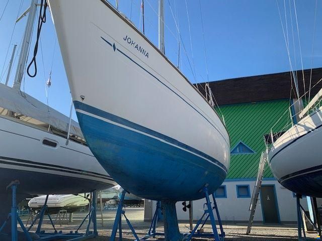 Bavaria 42