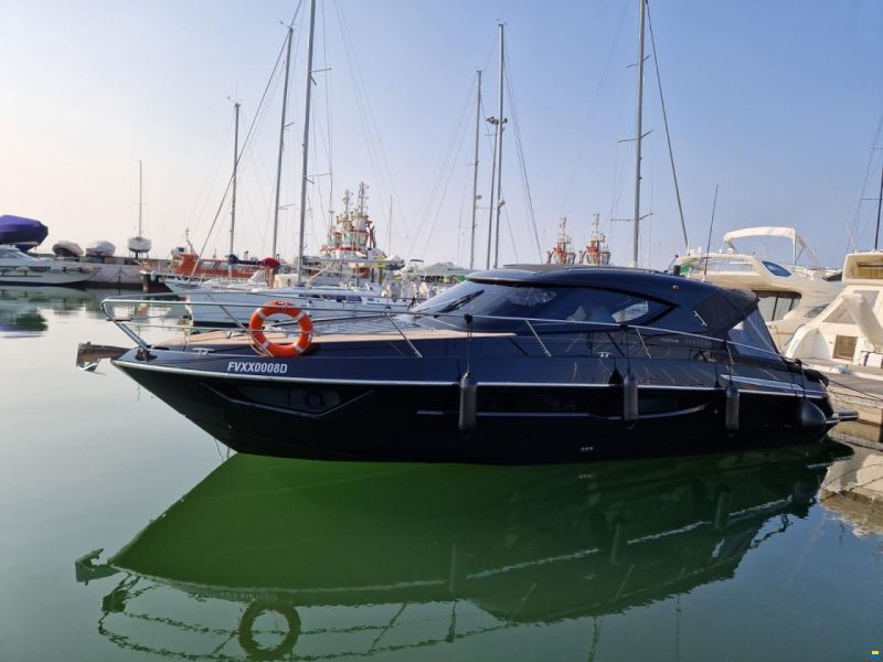 Focus Motor Yacht Power GTX 36