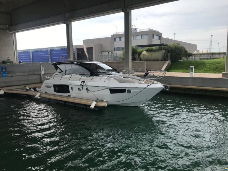 Cranchi M 44 HT