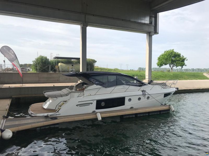 Cranchi M 44 HT