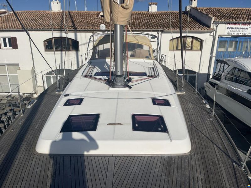 Beneteau Segelyacht Beneteau Oceanis 58