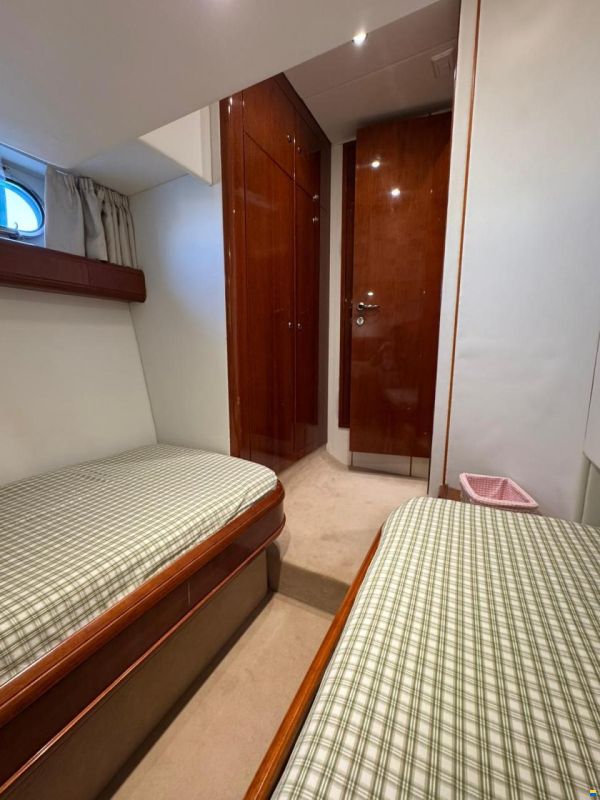 Fairline Squadron 59