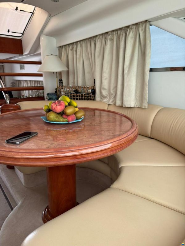 Fairline Squadron 59