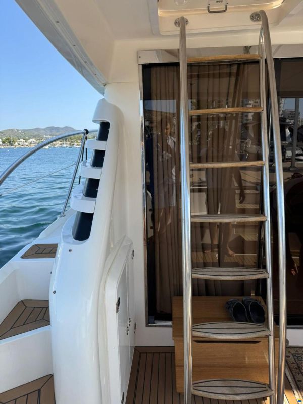 Fairline Squadron 59