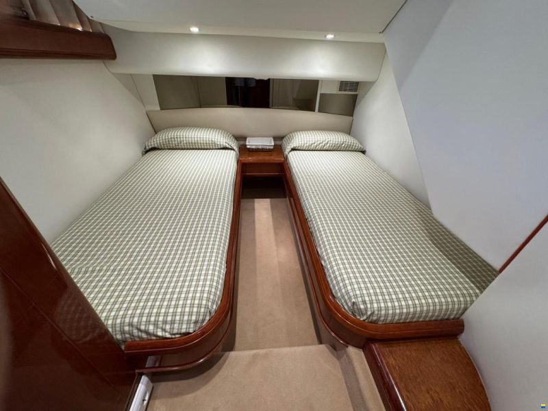 Fairline Squadron 59