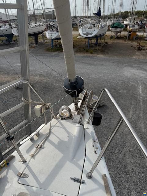 AB Marine Equinox452