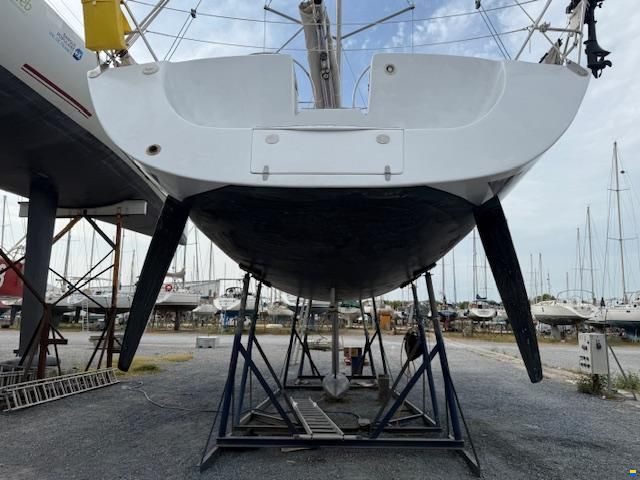 AB Marine Equinox452