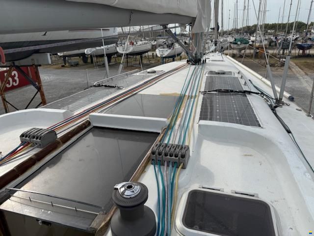 AB Marine Equinox452